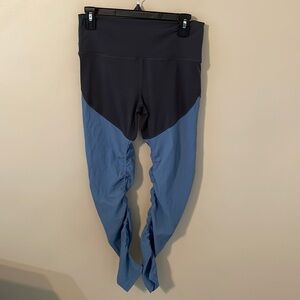 ZYIA Storm Parallel Luxe Blue Ribbed Ruched Leggings